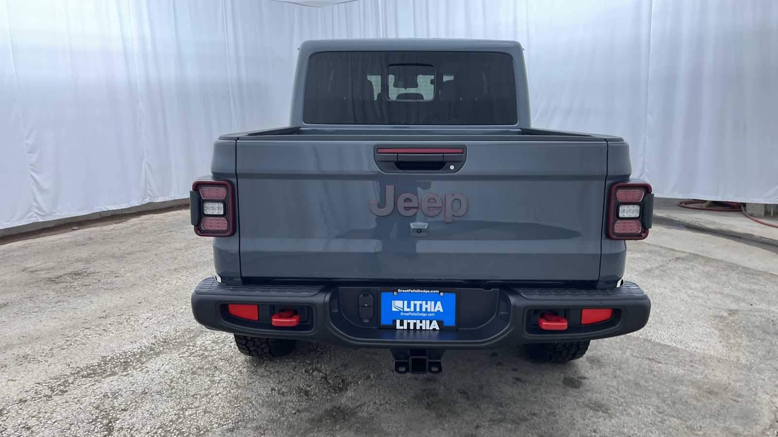 Thumbnail: 2025 Jeep Gladiator - 35