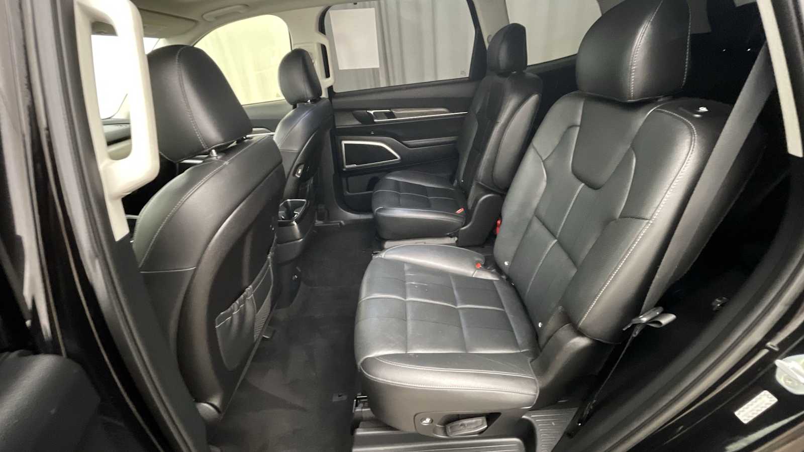 Thumbnail: 2021 Kia Telluride - 10