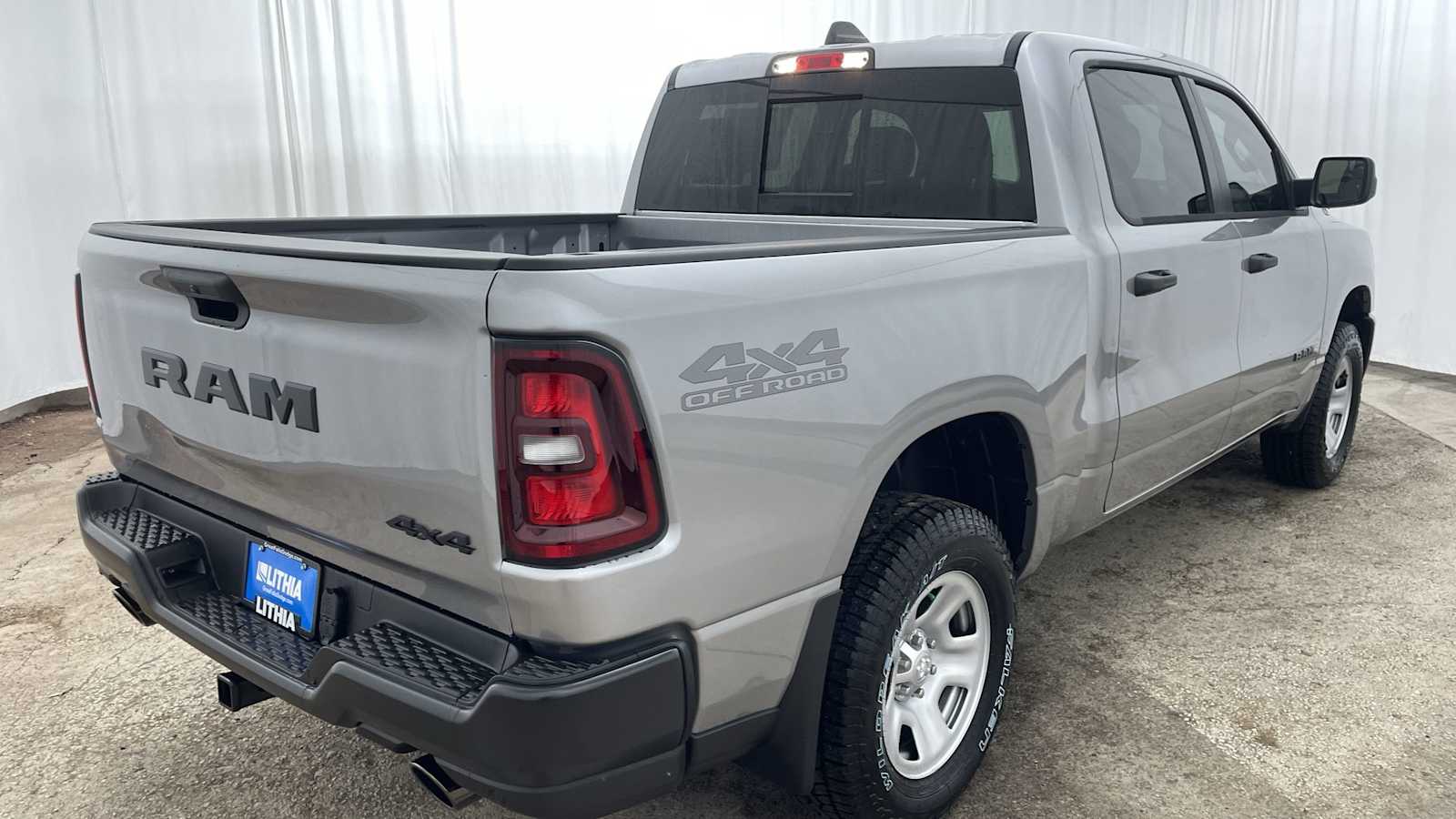 Thumbnail: 2026 RAM 1500 - 31