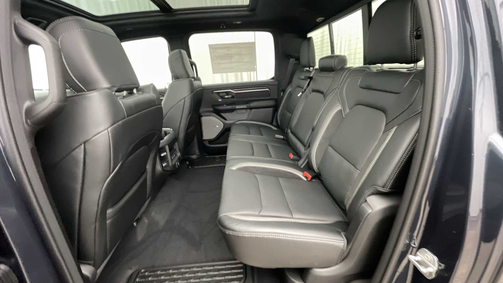 Thumbnail: 2026 RAM 1500 - 10