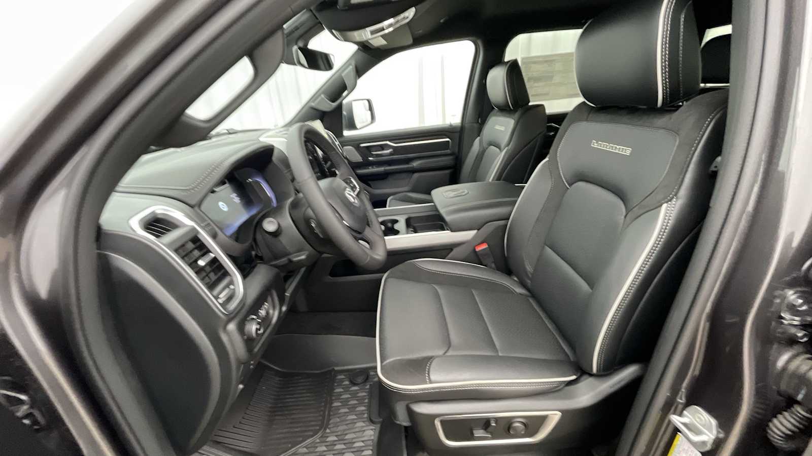 Thumbnail: 2026 RAM 1500 - 6
