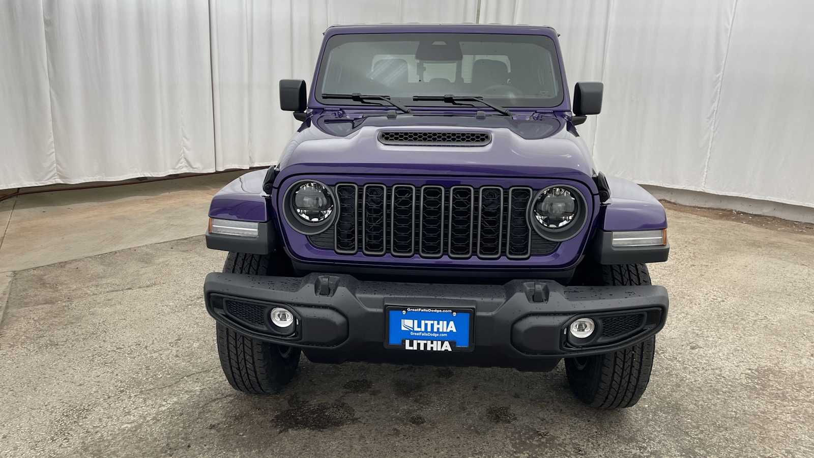 Thumbnail: 2026 Jeep Gladiator - 36