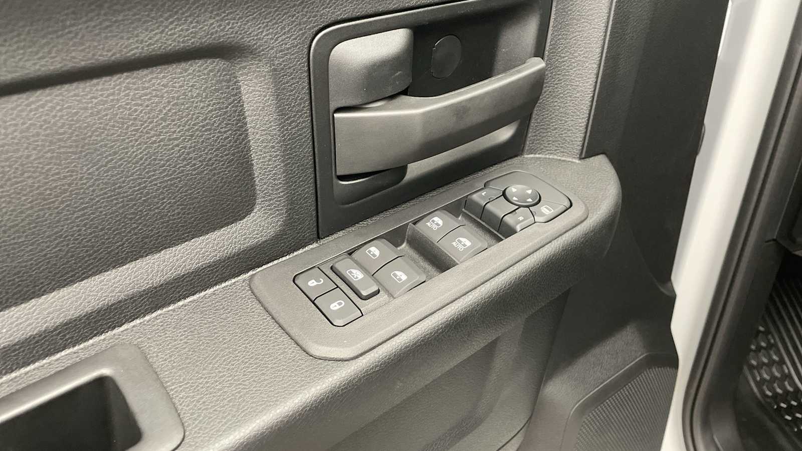 Thumbnail: 2026 RAM 3500 - 7