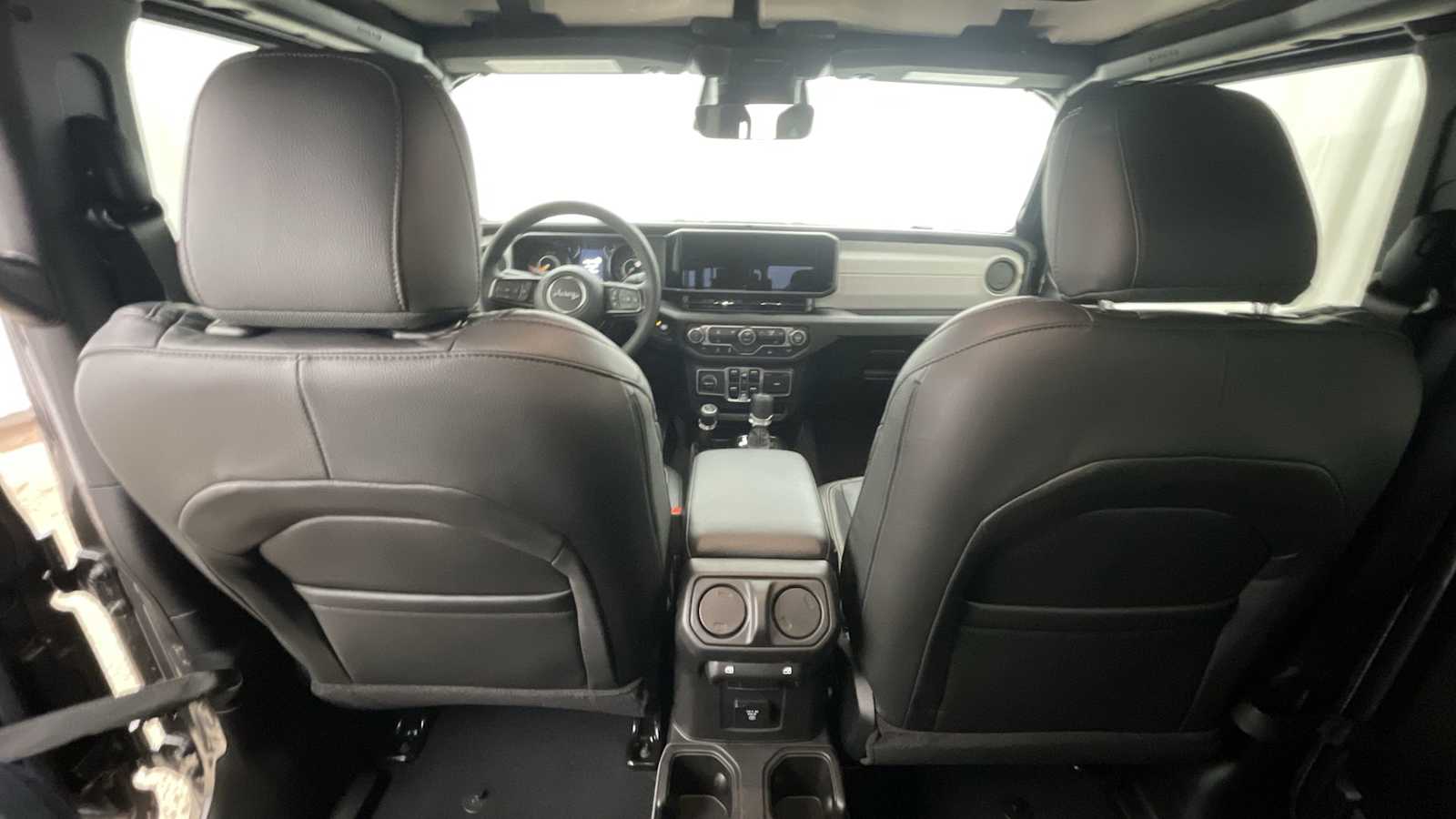 Thumbnail: 2026 Jeep Gladiator - 8