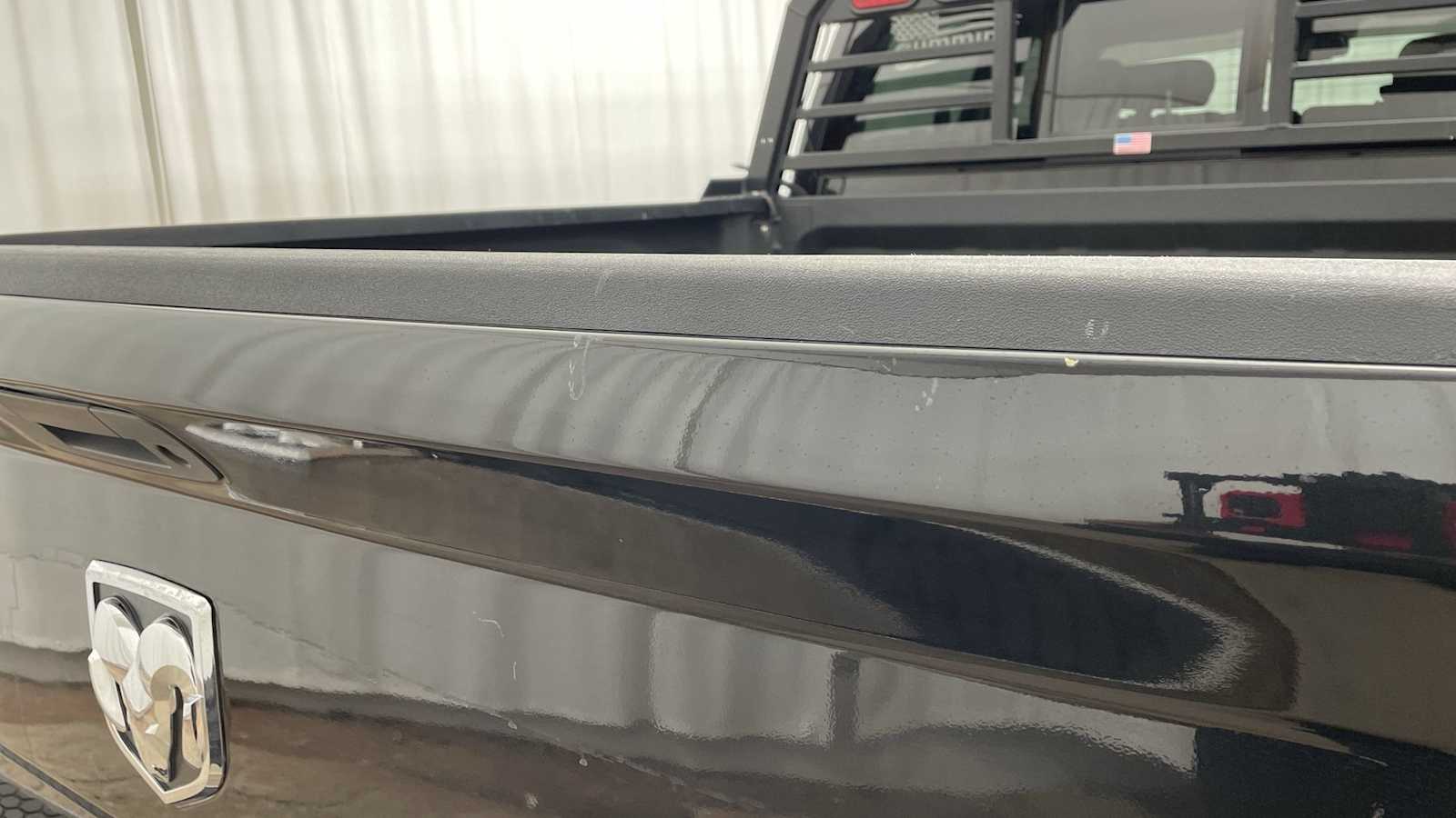 Thumbnail: 2017 RAM 3500 - 41