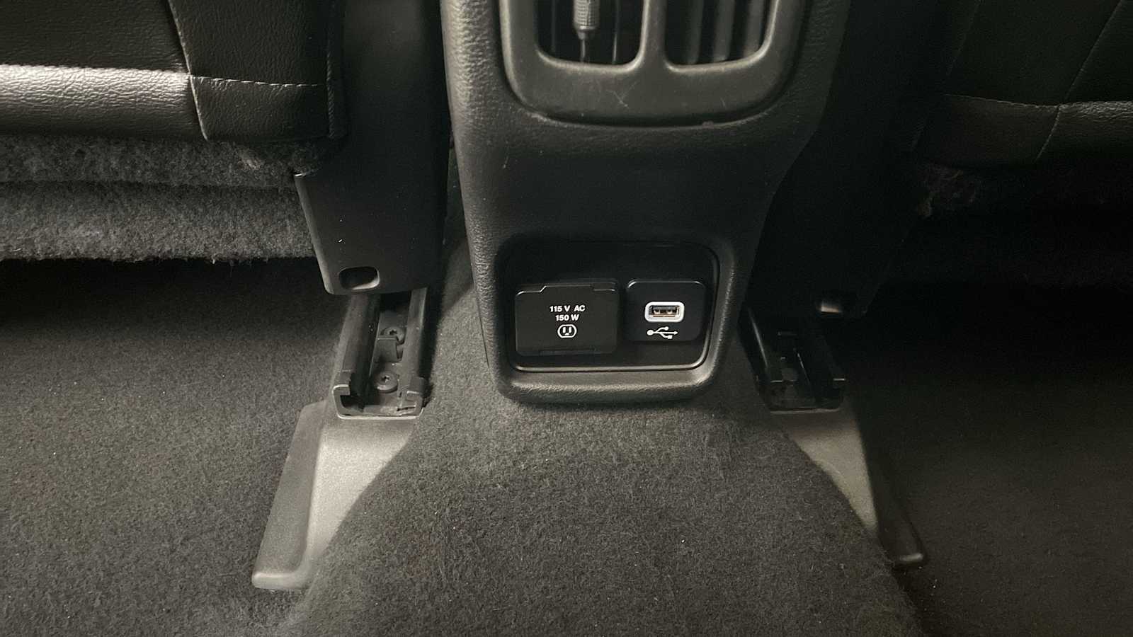 Thumbnail: 2021 Jeep Compass - 23