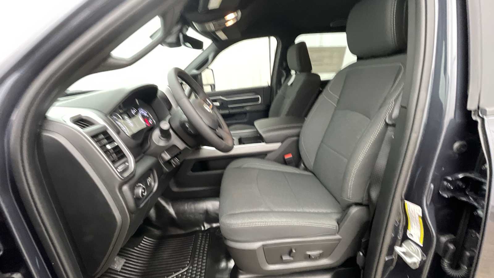 Thumbnail: 2026 RAM 2500 - 6