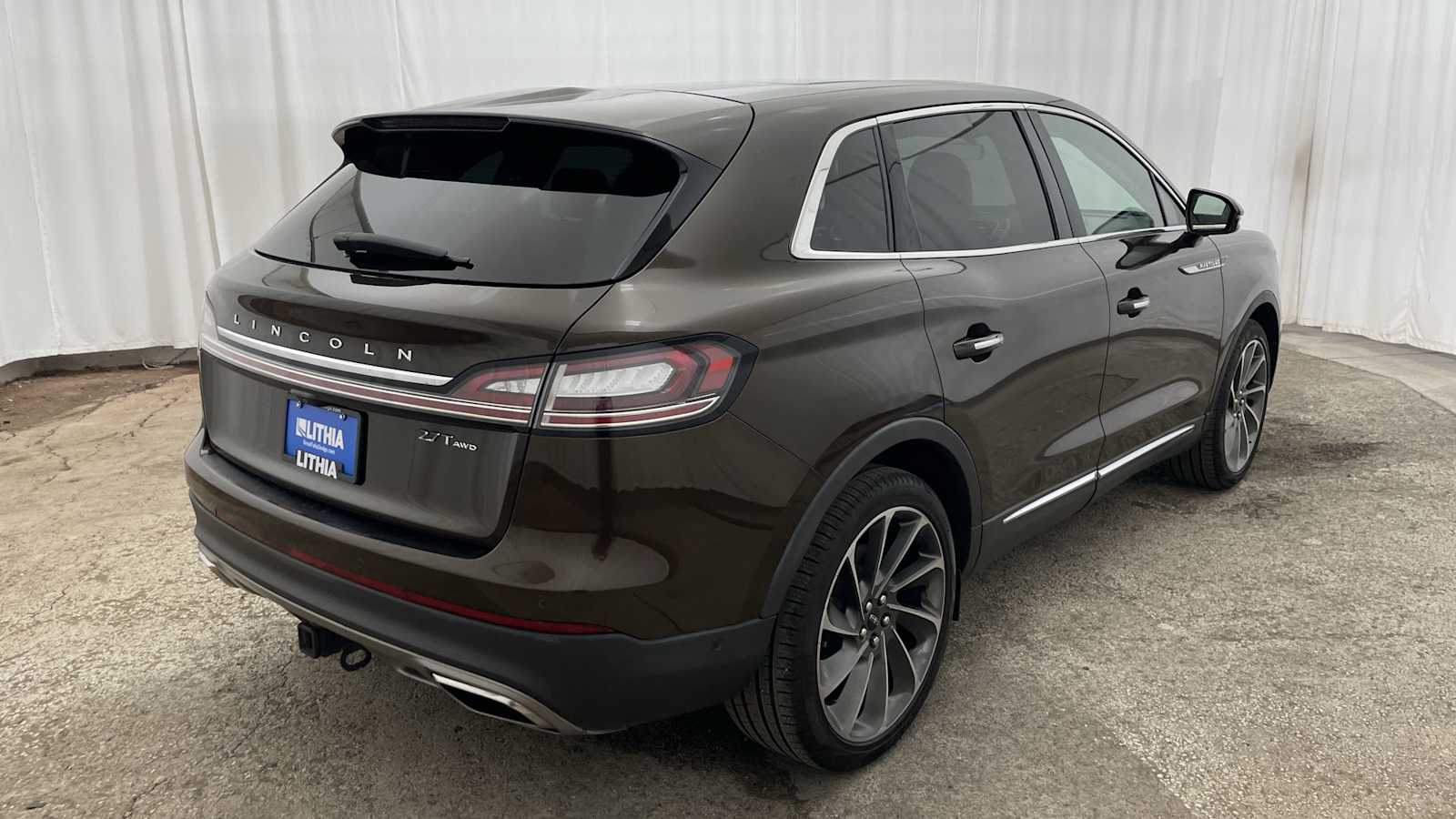 Thumbnail: 2019 Lincoln Nautilus - 37
