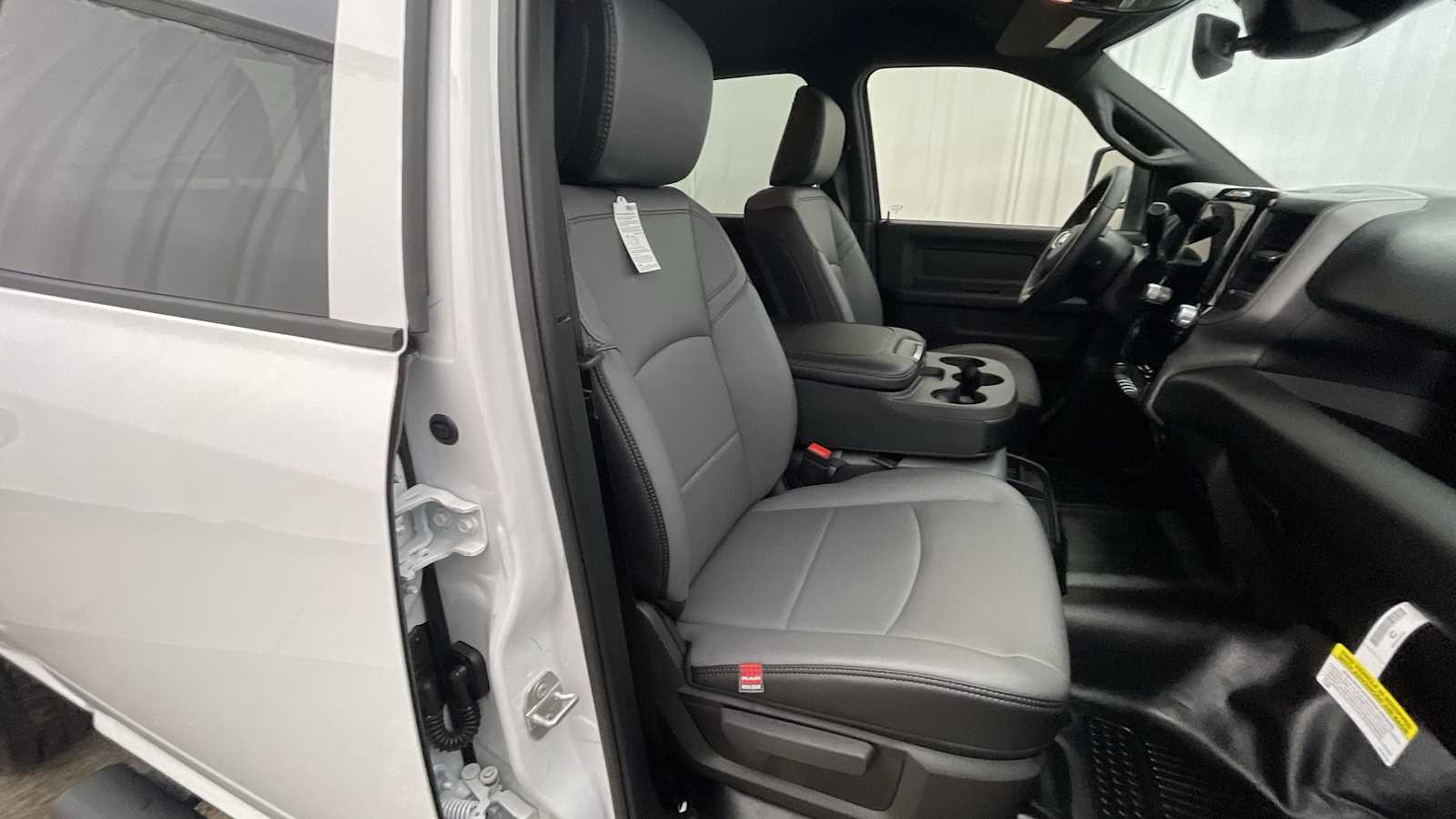 Thumbnail: 2026 RAM 3500 - 11