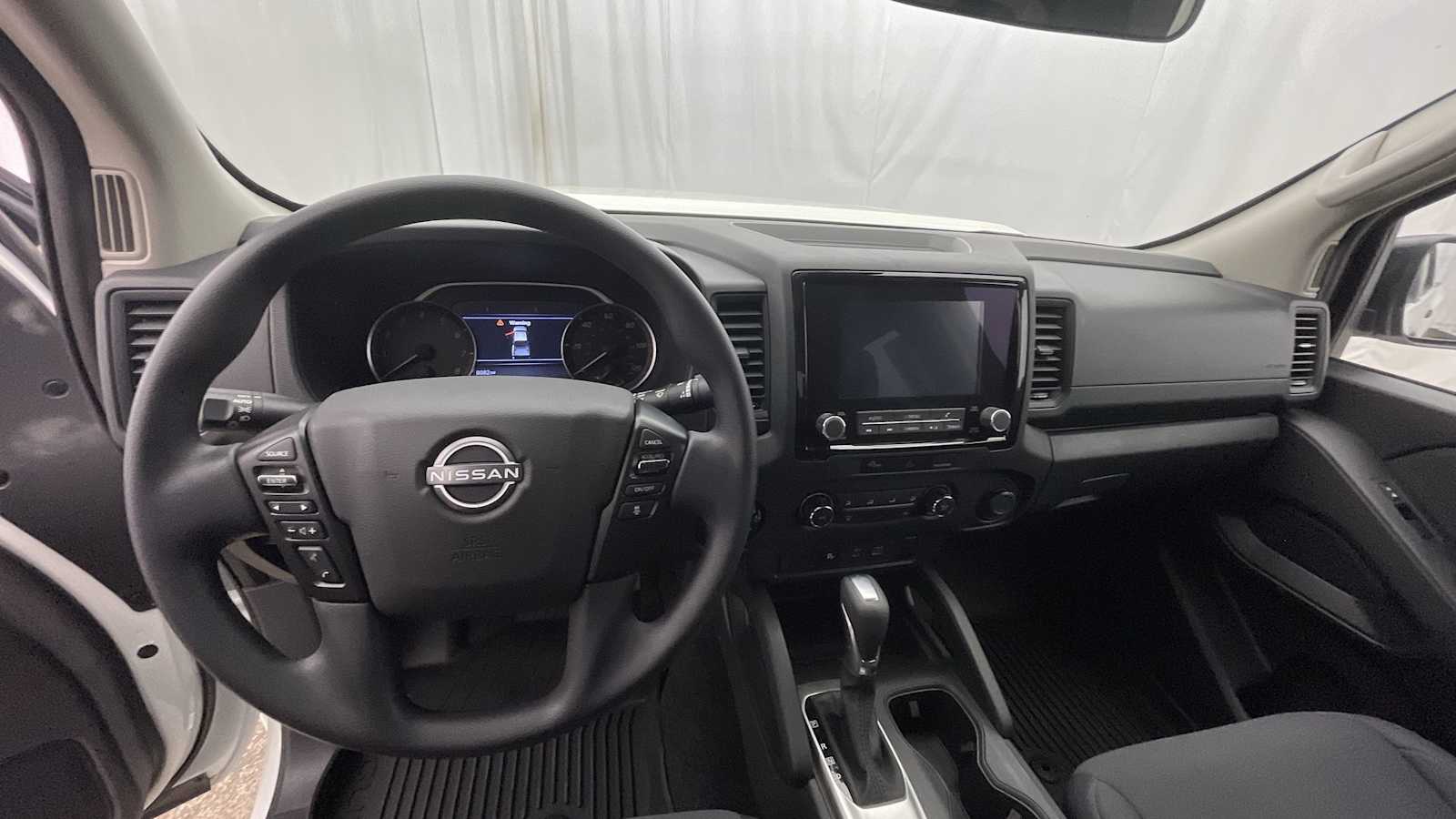 2024 Nissan Frontier S photo 2