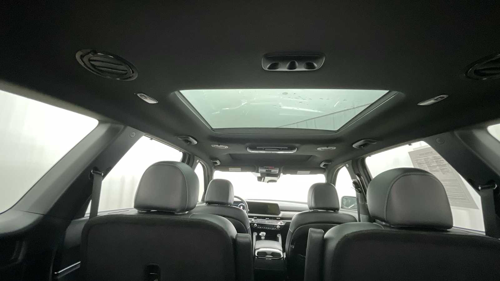 Thumbnail: 2023 Kia Telluride - 13