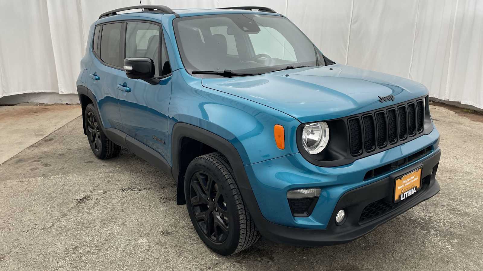 Thumbnail: 2022 Jeep Renegade - 34