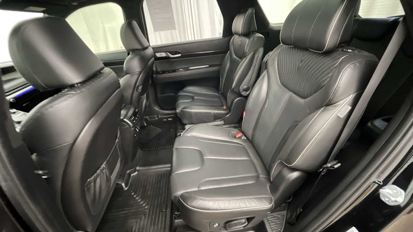 Thumbnail: 2023 Hyundai Palisade - 10