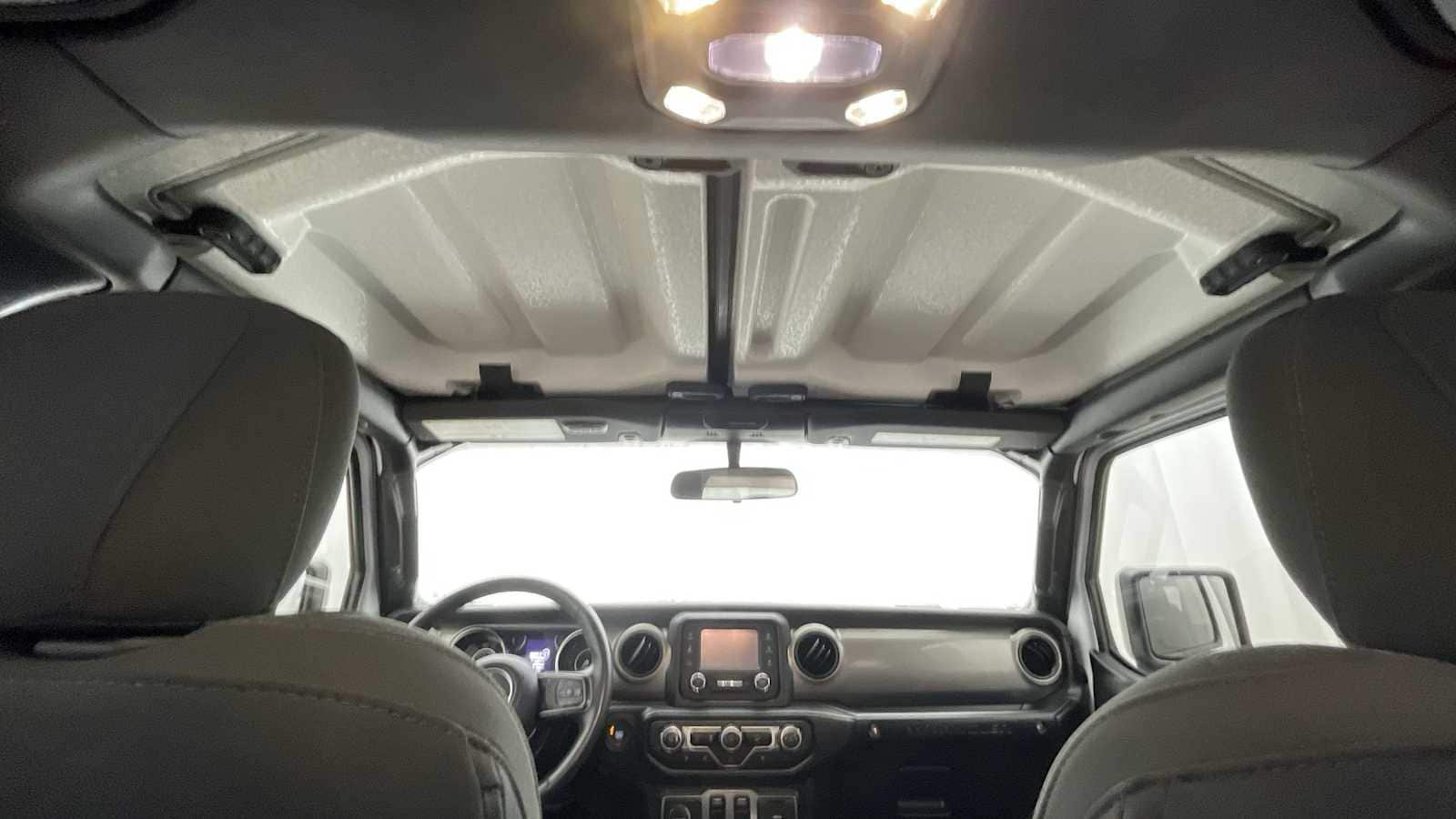 Thumbnail: 2020 Jeep Wrangler - 8