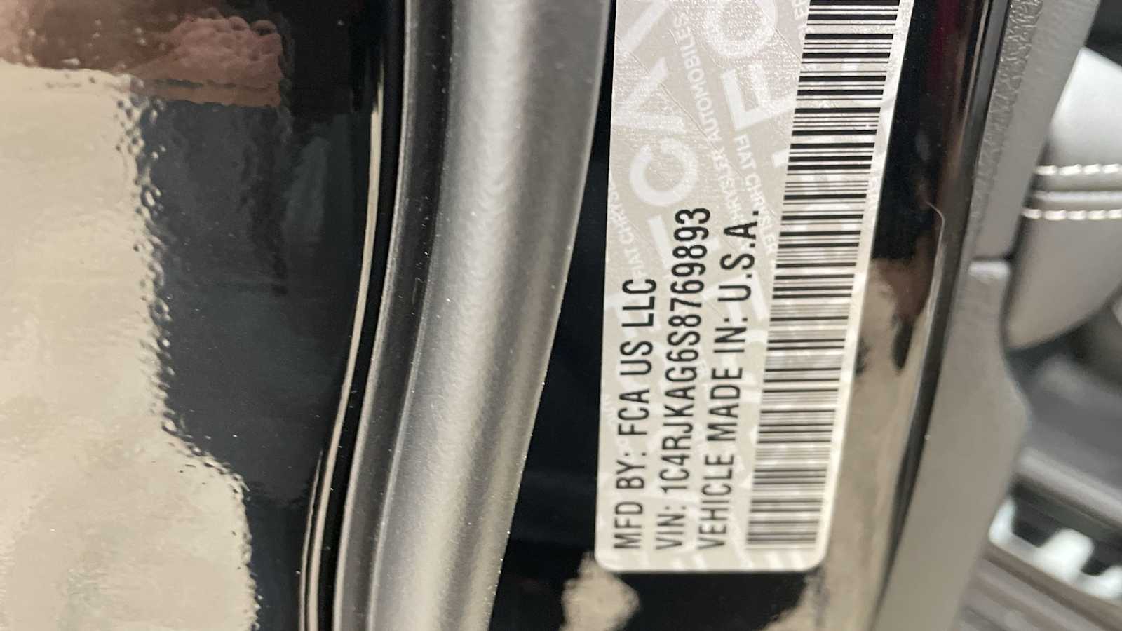 Thumbnail: 2025 Jeep Grand Cherokee - 30