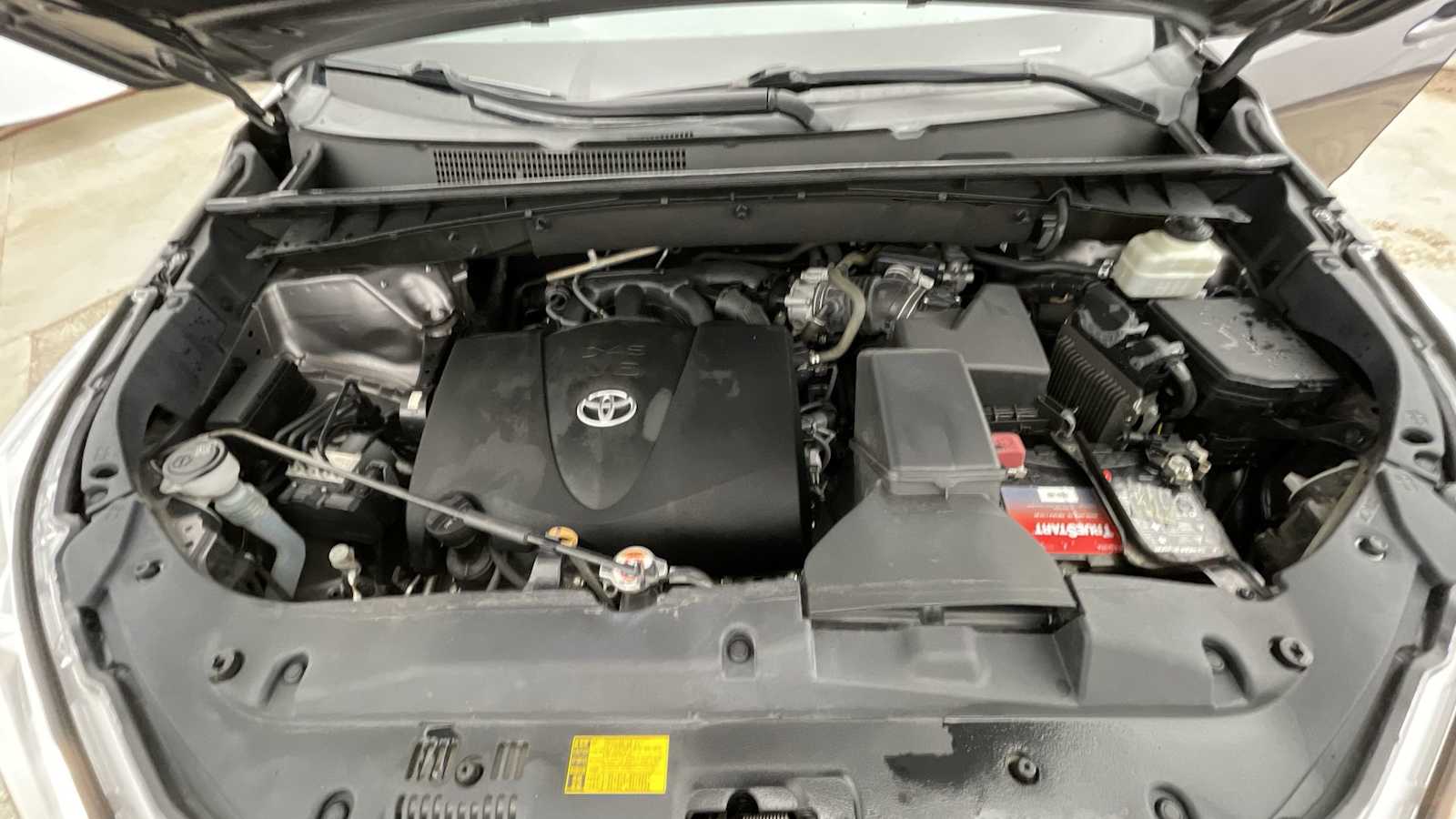 Thumbnail: 2018 Toyota Highlander - 28