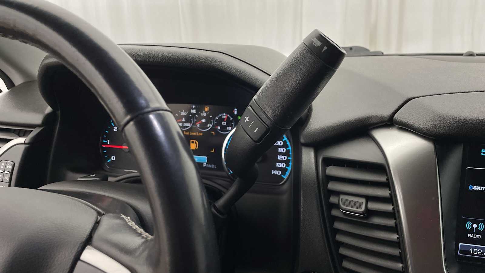 Thumbnail: 2019 Chevrolet Tahoe - 21