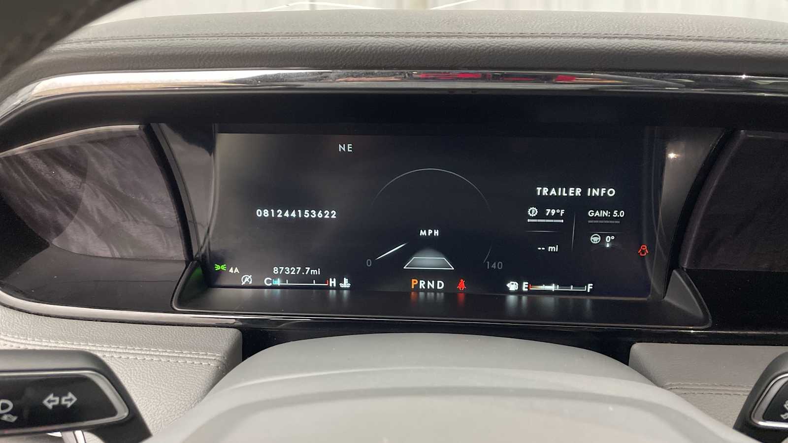 Thumbnail: 2018 Lincoln Navigator L - 24