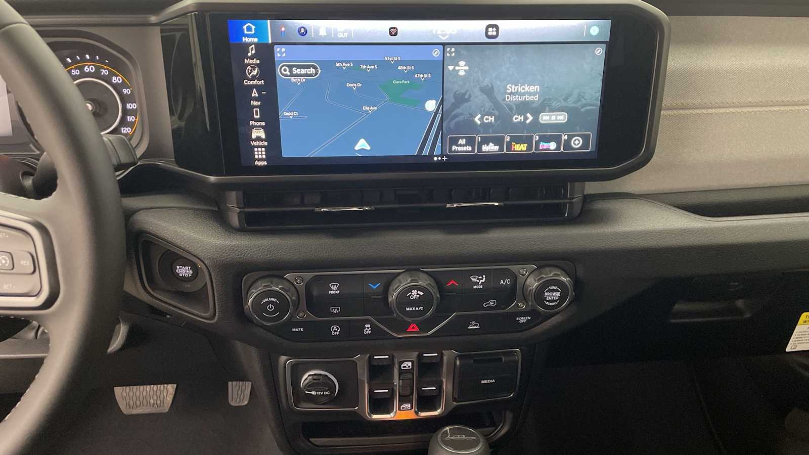 Thumbnail: 2026 Jeep Gladiator - 18