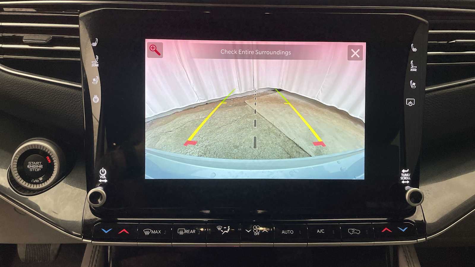 Thumbnail: 2022 Jeep Wagoneer - 5