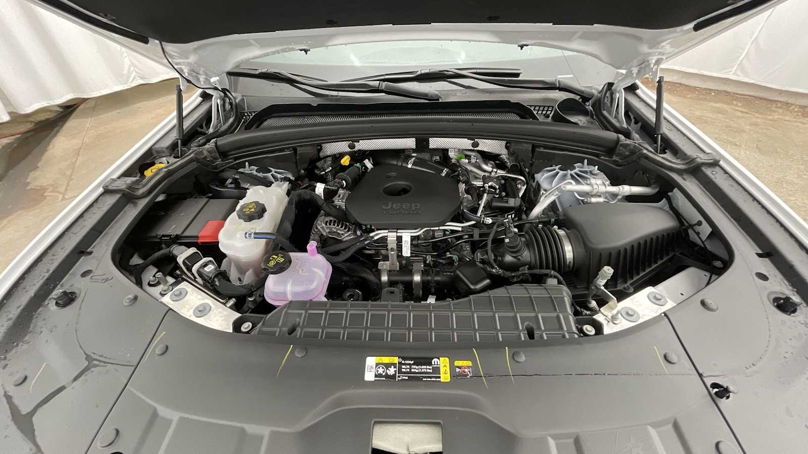 Thumbnail: 2026 Jeep Grand Cherokee - 28