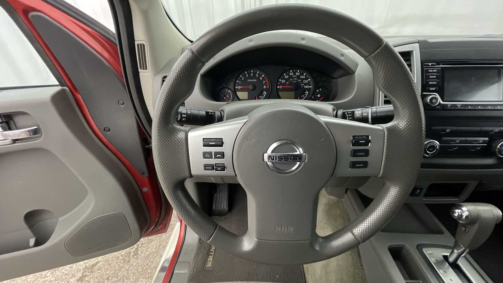 Thumbnail: 2016 Nissan Frontier - 10