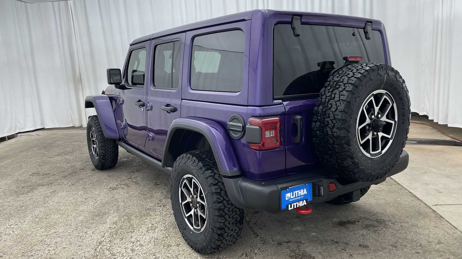 Thumbnail: 2026 Jeep Wrangler - 34