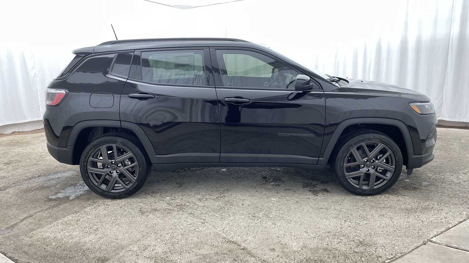 Thumbnail: 2026 Jeep Compass - 34