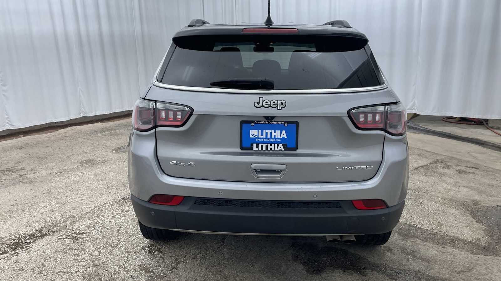 Thumbnail: 2022 Jeep Compass - 32