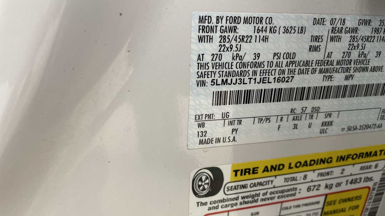 Thumbnail: 2018 Lincoln Navigator L - 33