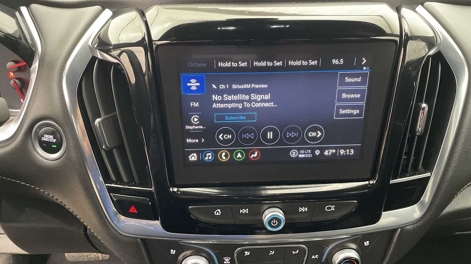 Thumbnail: 2023 Chevrolet Traverse - 21