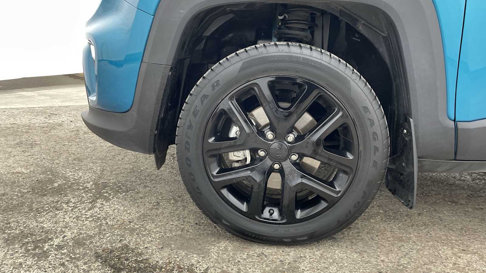 Thumbnail: 2022 Jeep Renegade - 39