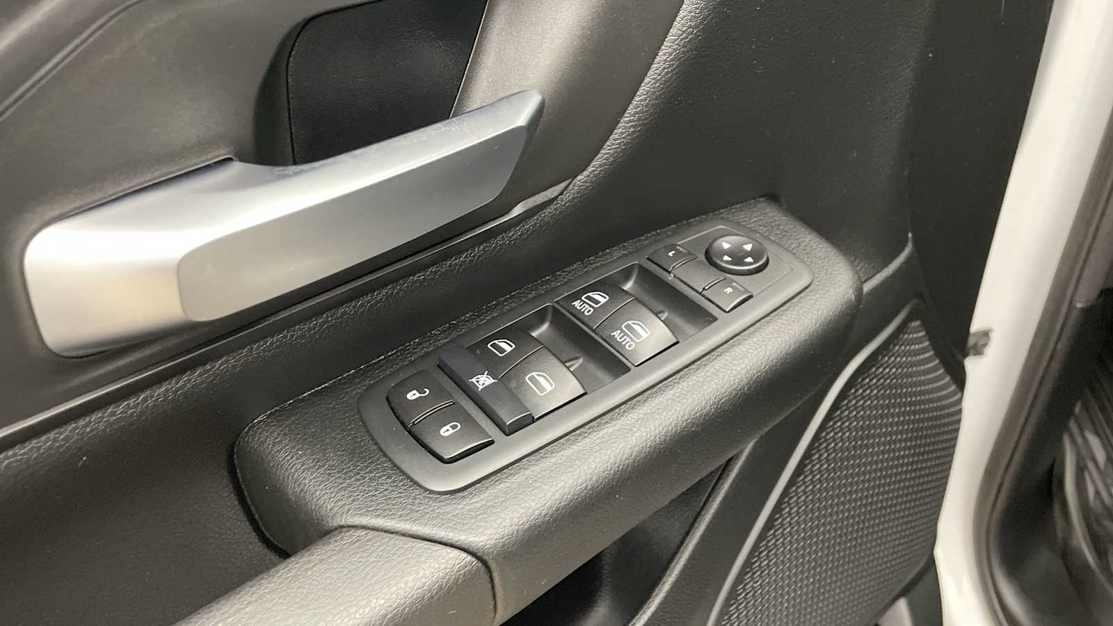 Thumbnail: 2020 RAM 1500 - 6