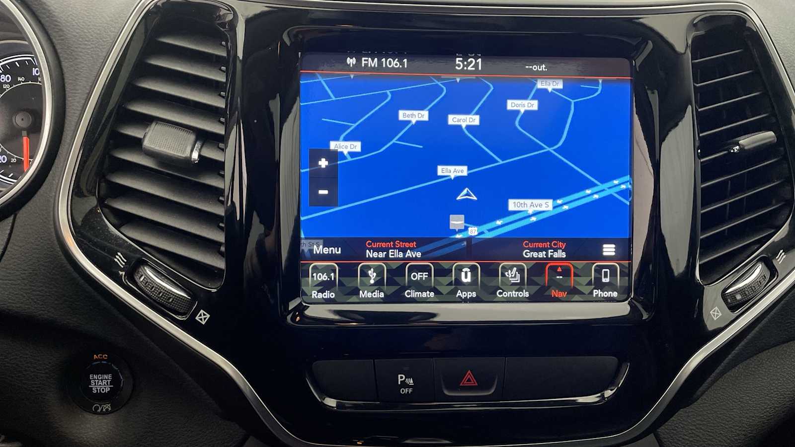 Thumbnail: 2019 Jeep Cherokee - 4