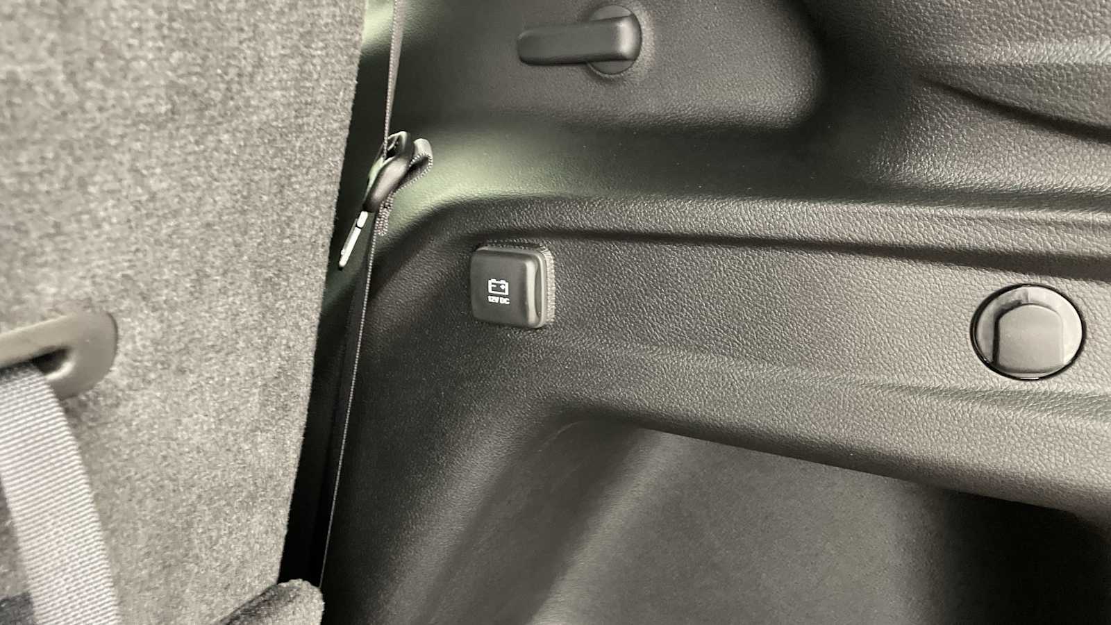 Thumbnail: 2025 Jeep Grand Cherokee - 29