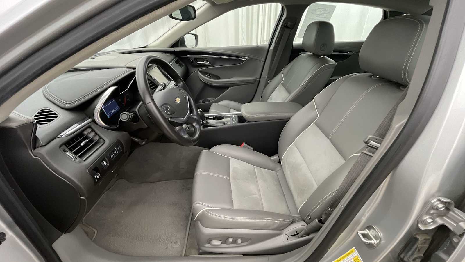 Thumbnail: 2015 Chevrolet Impala - 5