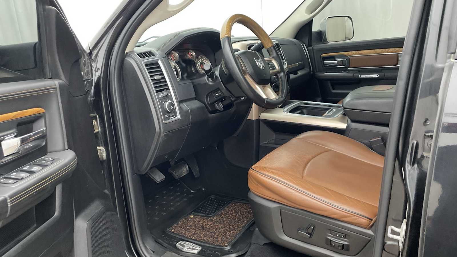 Thumbnail: 2016 RAM 2500 - 2