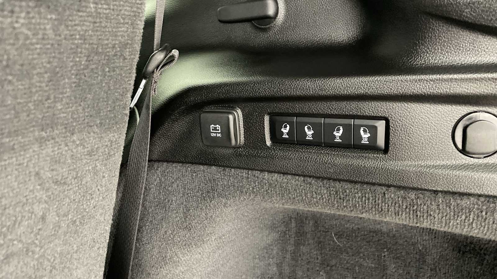 Thumbnail: 2023 Jeep Grand Cherokee - 30