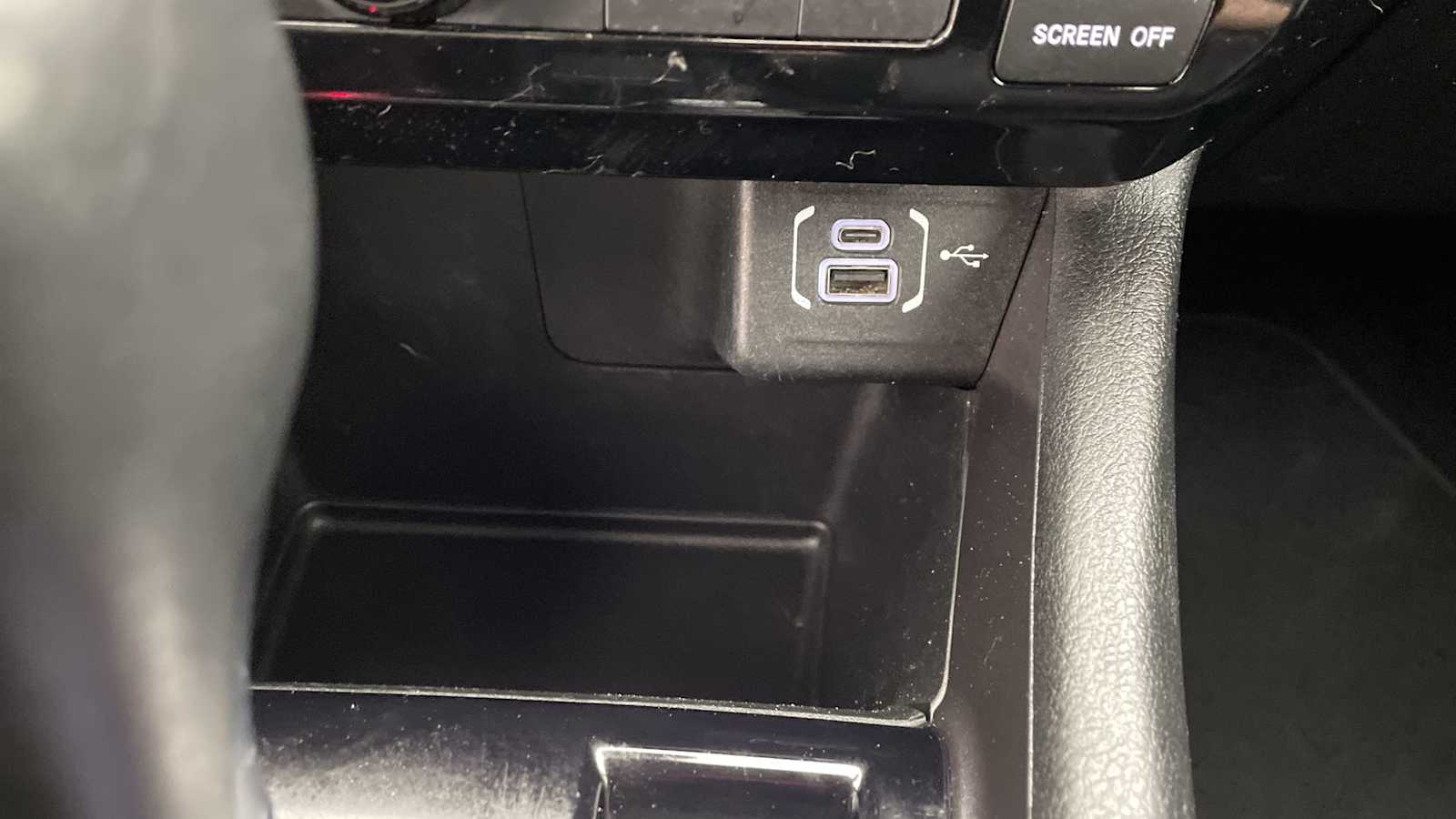 Thumbnail: 2022 Jeep Compass - 18