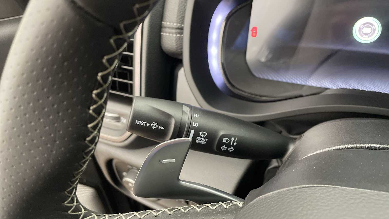 Thumbnail: 2026 RAM 1500 - 17