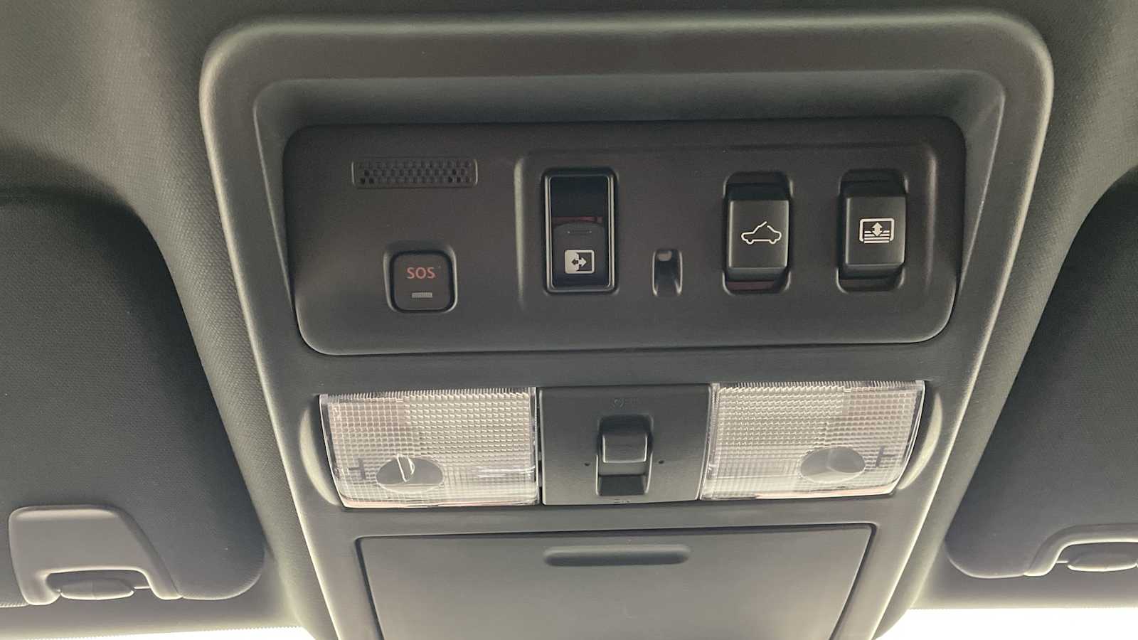 Thumbnail: 2024 Nissan Titan - 24