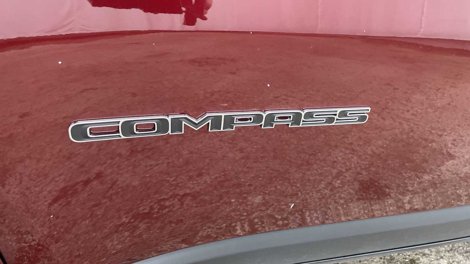 Thumbnail: 2022 Jeep Compass - 39