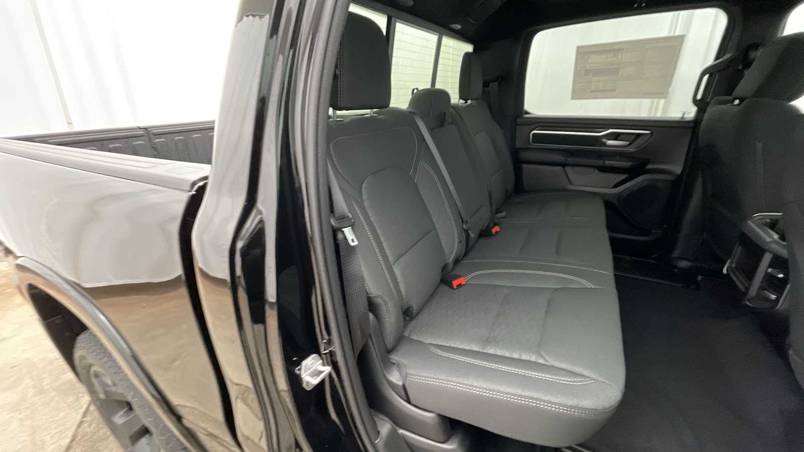 Thumbnail: 2026 RAM 1500 - 9