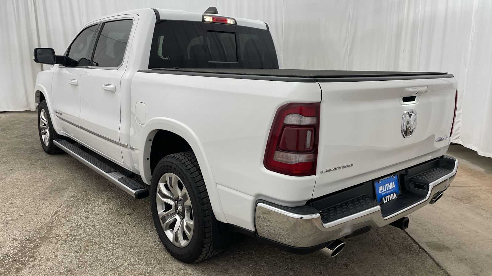 Thumbnail: 2023 RAM 1500 - 32