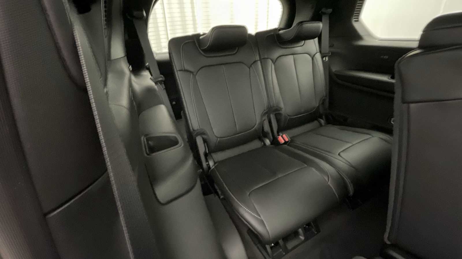 Thumbnail: 2026 Jeep Grand Cherokee L - 12
