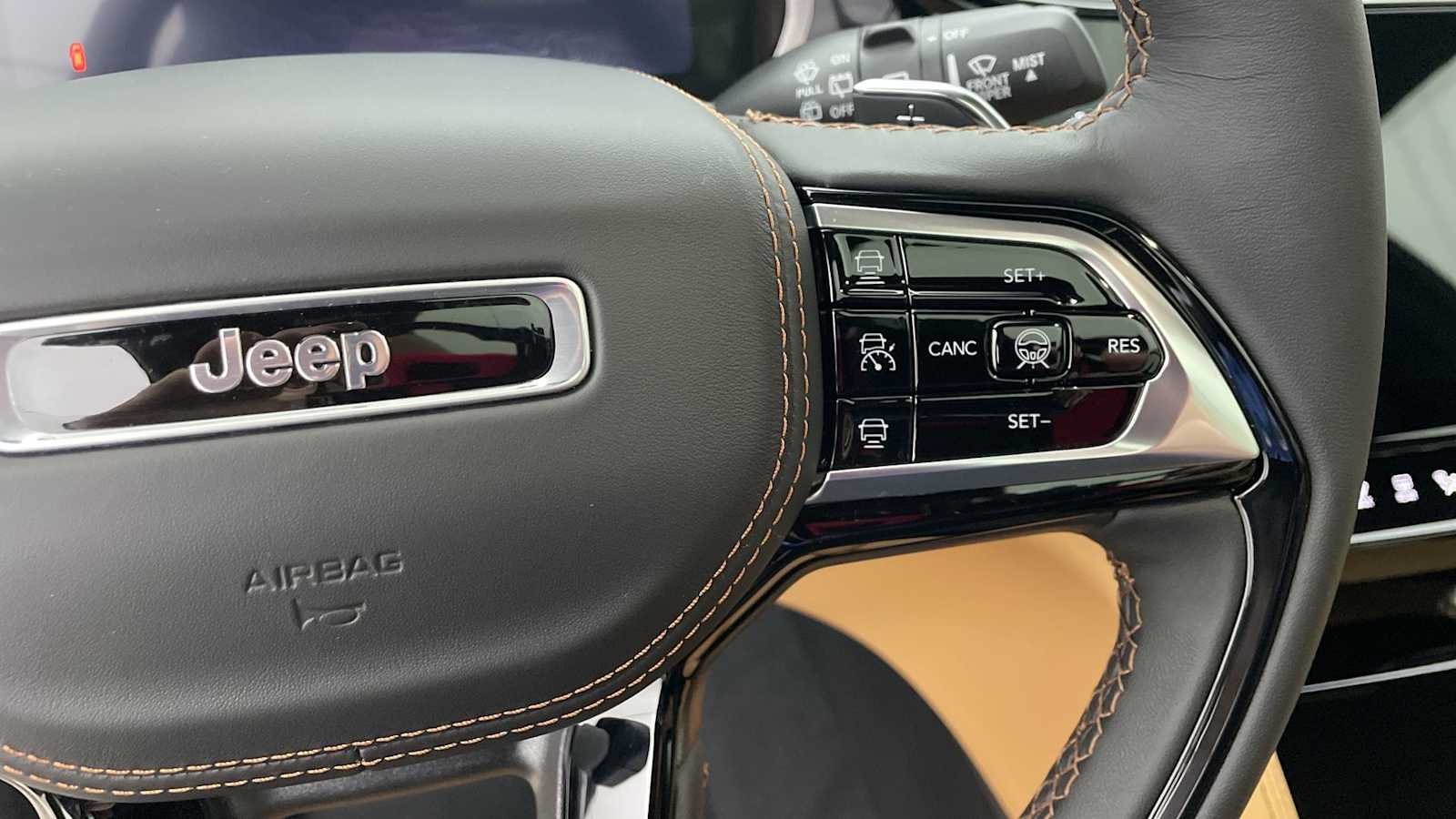 Thumbnail: 2026 Jeep Grand Cherokee L - 17