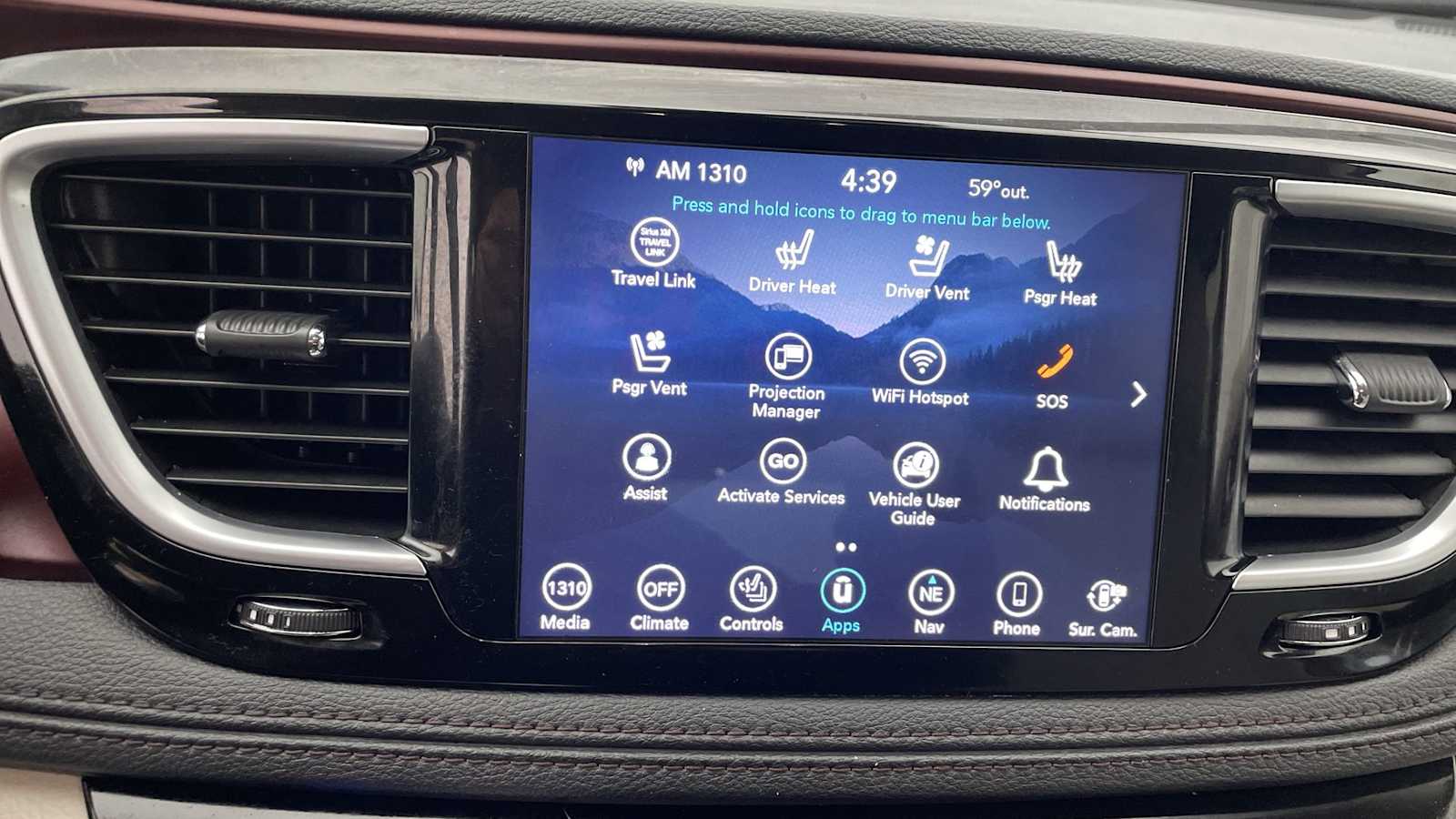 Thumbnail: 2020 Chrysler Pacifica - 28