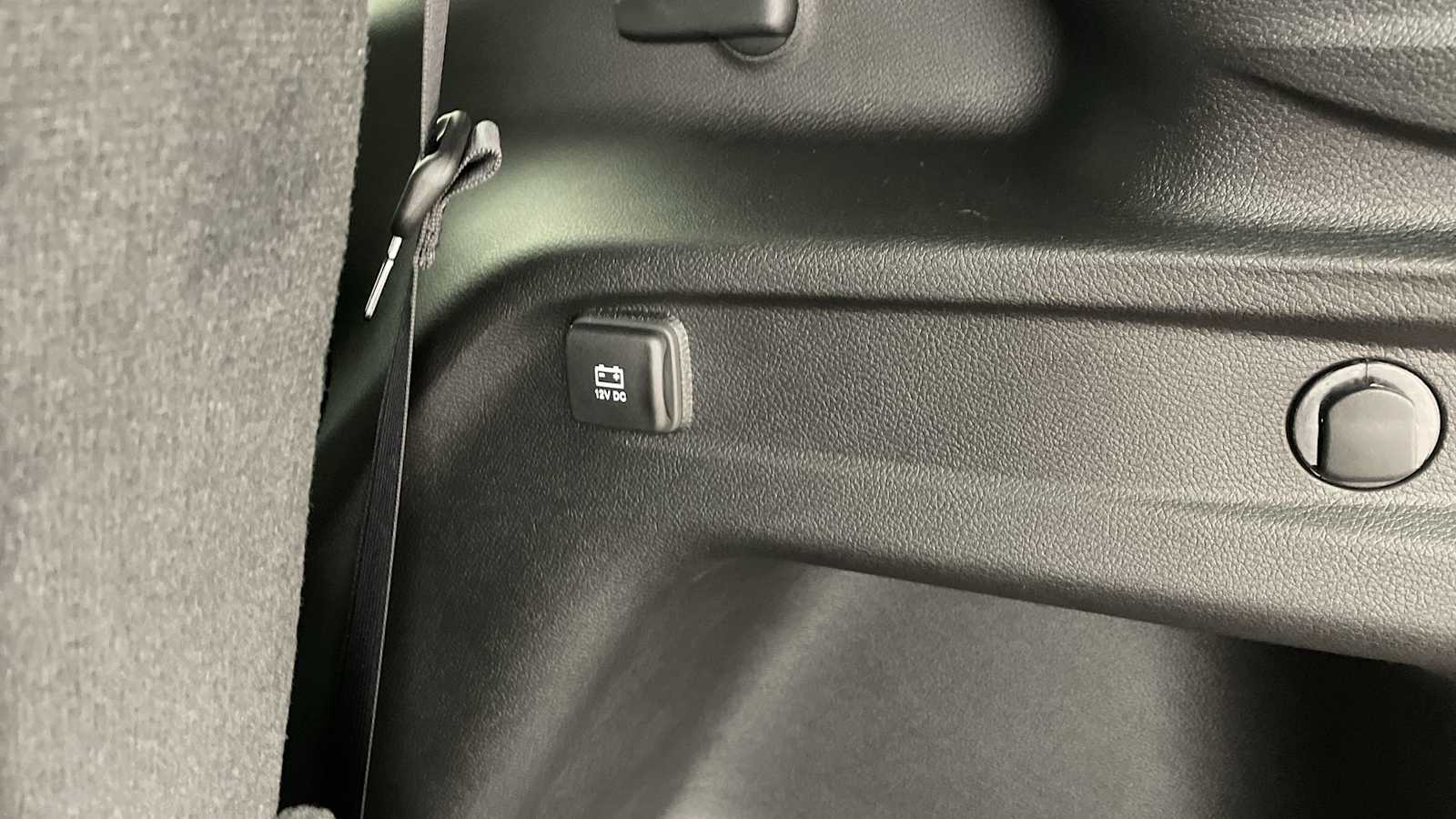 Thumbnail: 2025 Jeep Grand Cherokee - 28