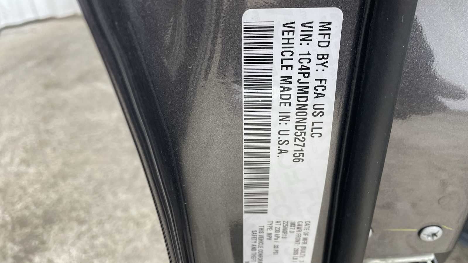 Thumbnail: 2022 Jeep Cherokee - 29