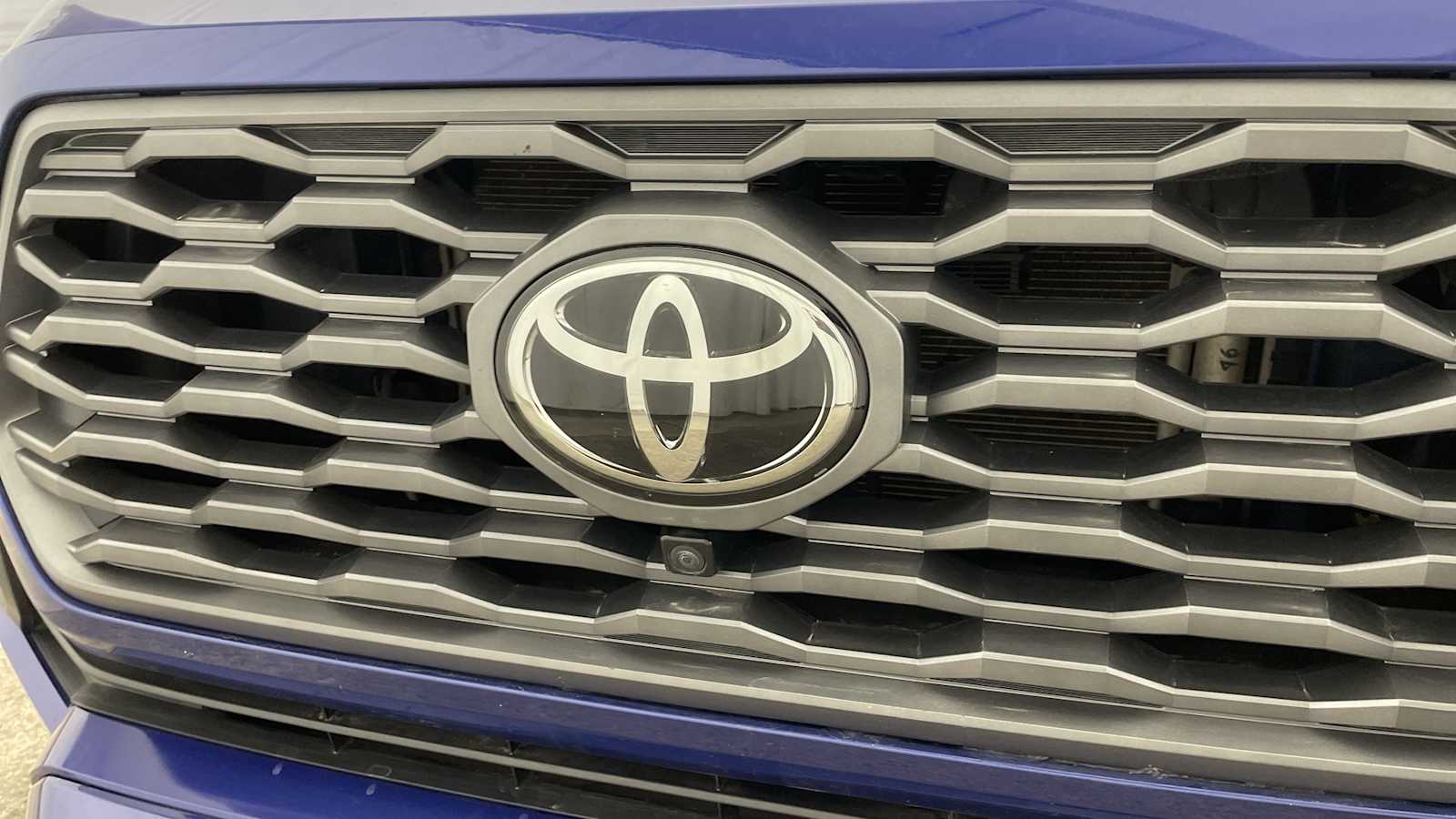 Thumbnail: 2023 Toyota Tacoma - 38